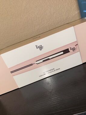 l'ange Le Ceramique Ceramic 1-Pass Flat Iron - Pink/White